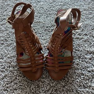 Madden Girl Size 8 Women’s Brown Strappy Block Heels